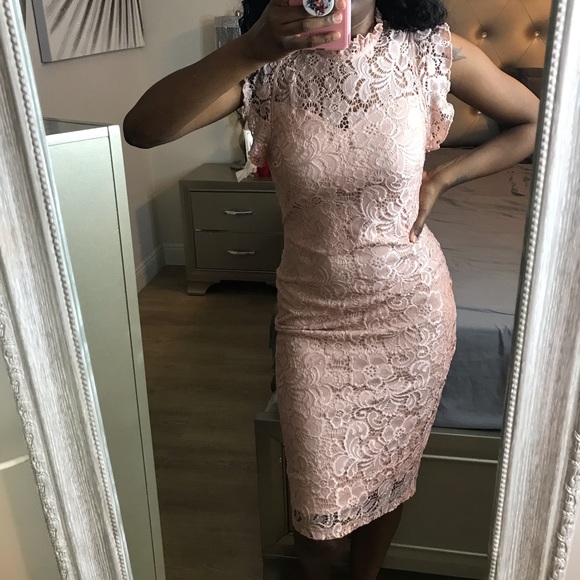 Enfocus Studio Dresses & Skirts - Lace Midi Ruffle Dress